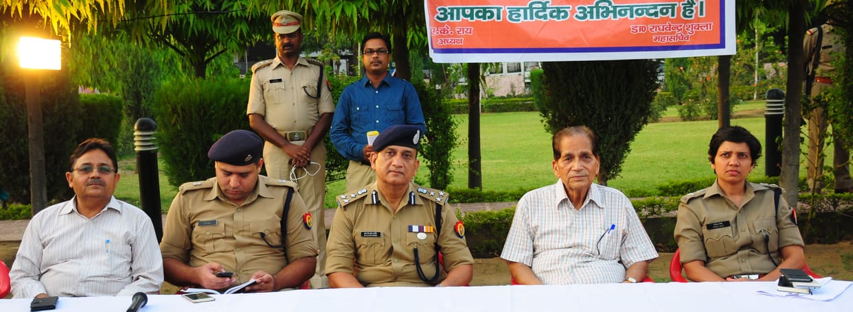 ssp manjil saini and dig rs rathore conduct workshop in lucknow
