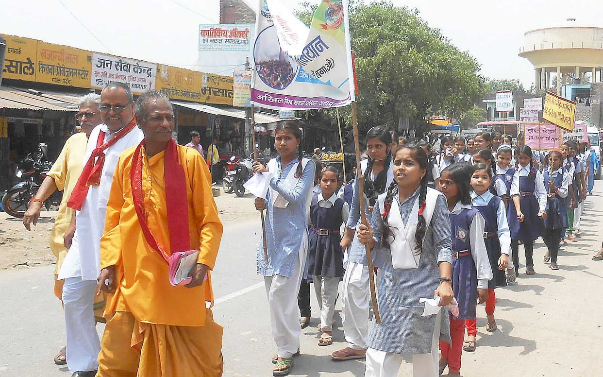 Obstacles facing the villages Internet access plan..