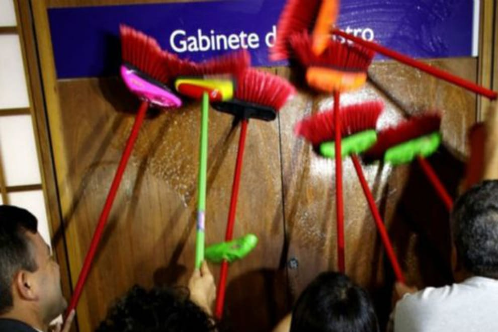 brazil second minister resigns