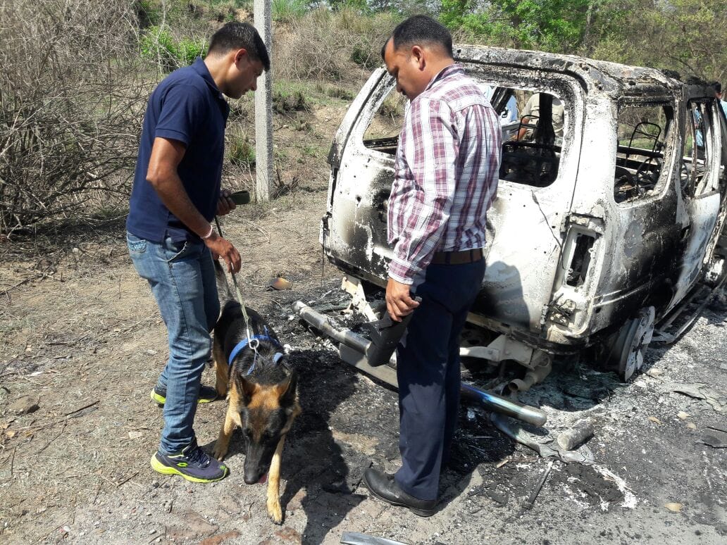 doctor dead body found in car fully burnt.