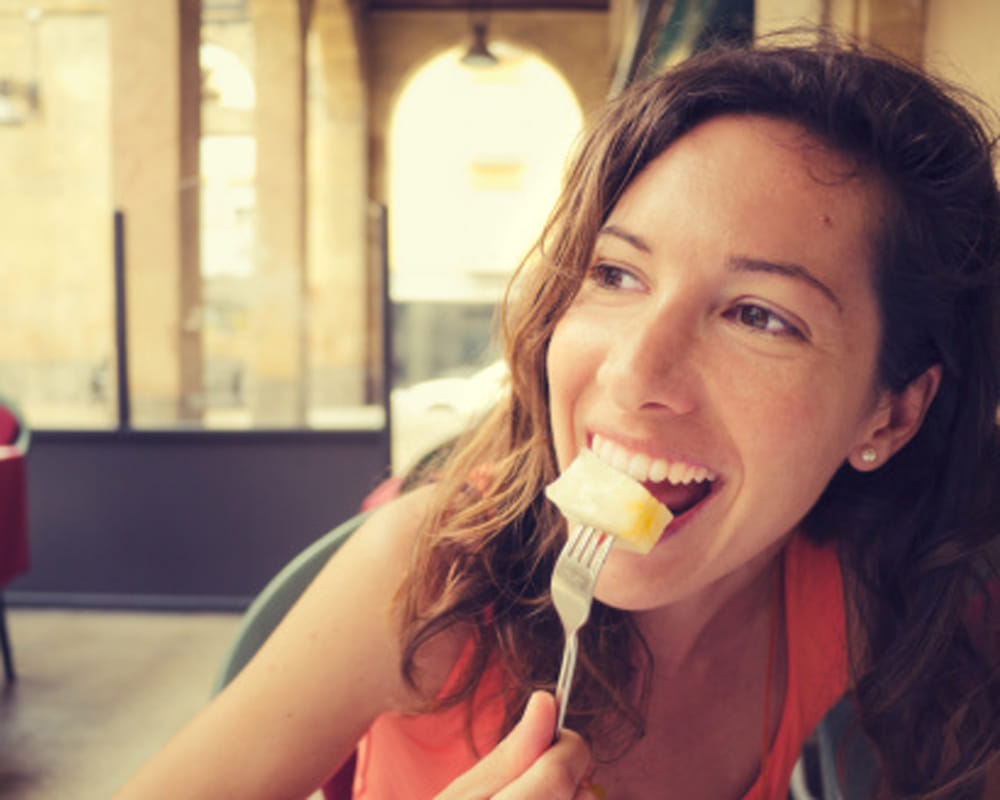 eating with hands will help you in digestion