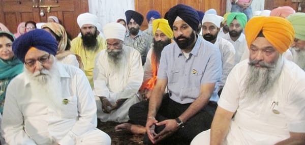 majithia, minister majithia, majithia visit mohali, akali dal, punjab government, mohali