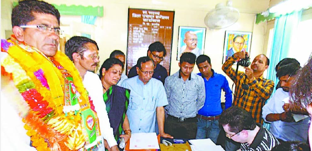Mtela by seven nominations for the seat