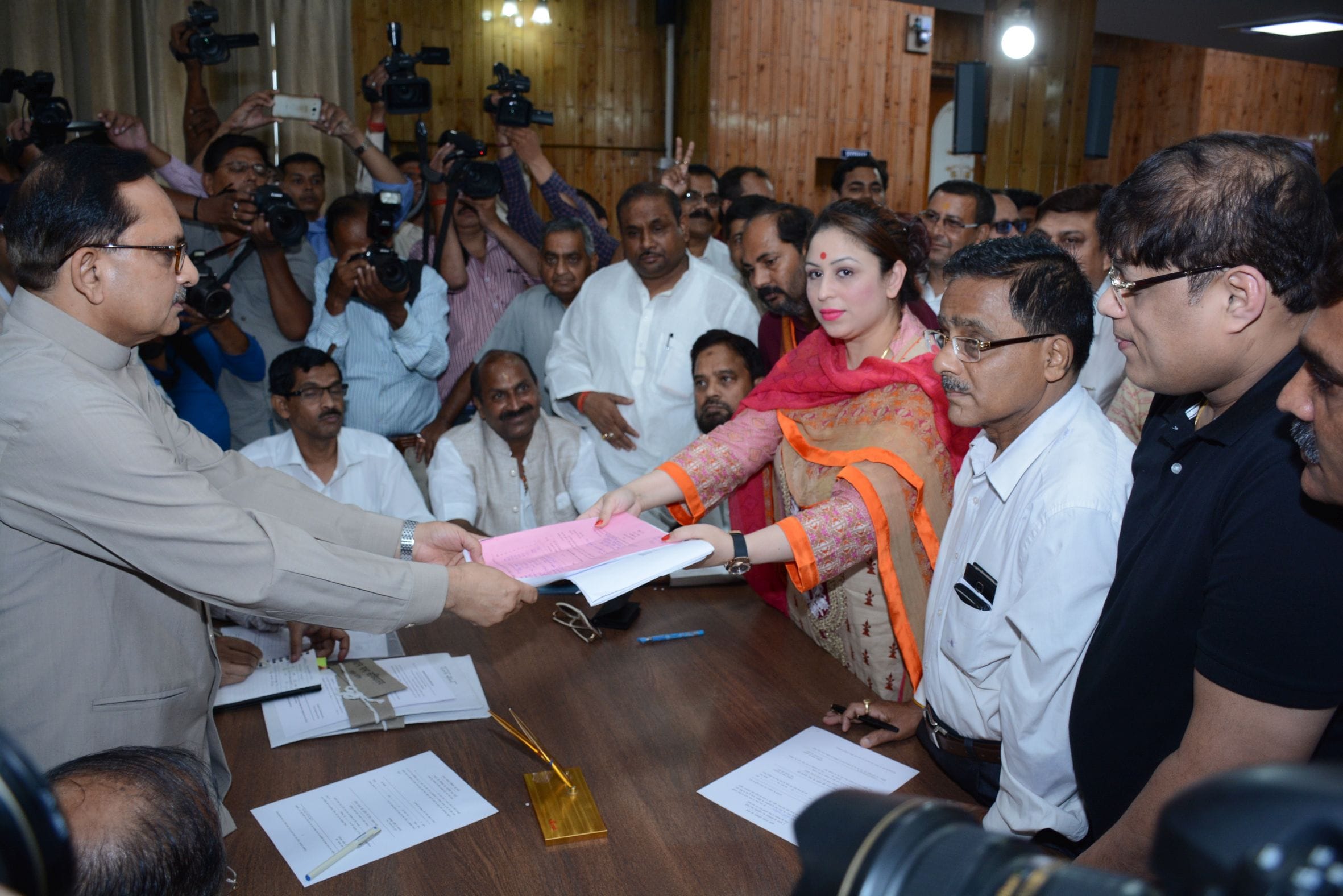 preeti mahapatra to be indipendent candidate for rajyasabha