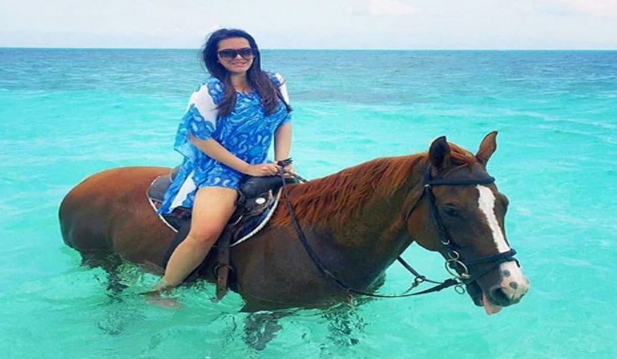 So Glamorous! Sanjay Dutt's Daughter Trishala Dutt Looks Breathtaking In Her Latest Pictures
