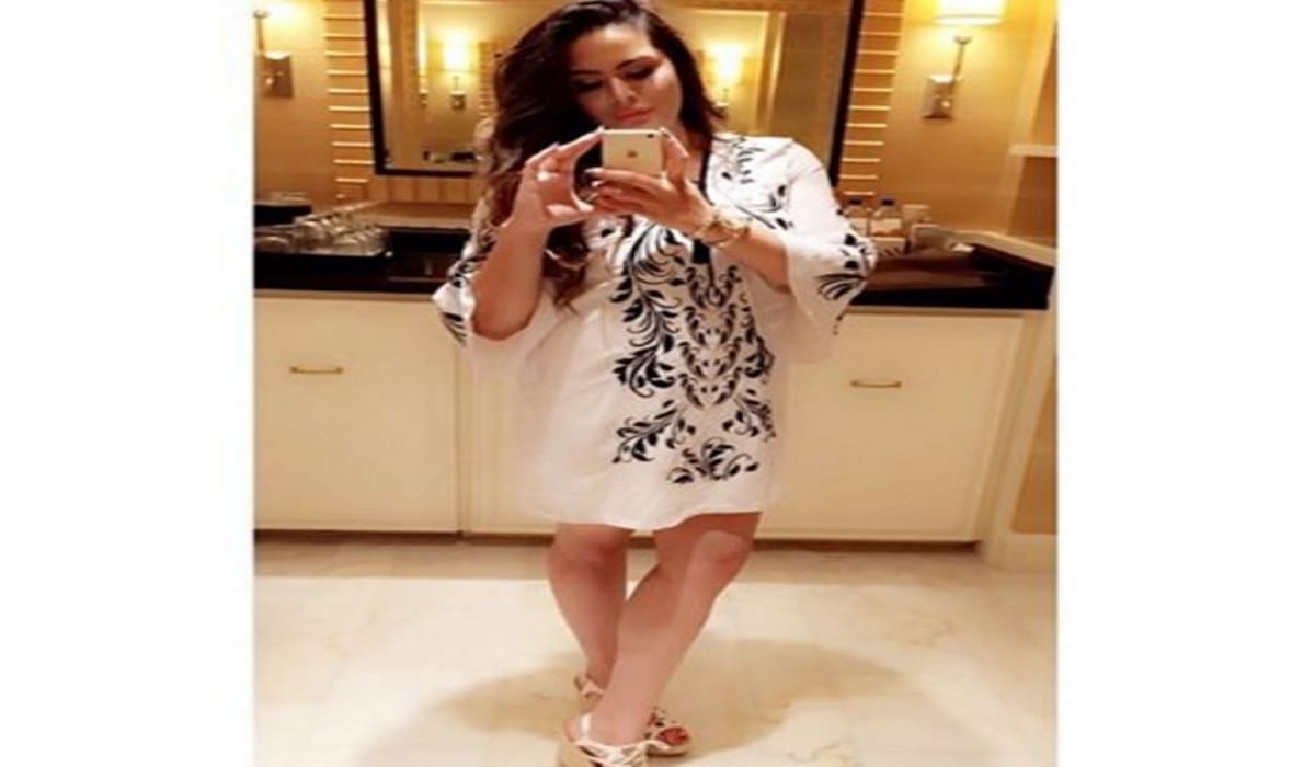 sanjay dutt daughter trishala dutt pics viral on social media