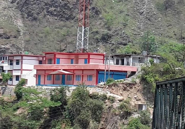 Upakoshagar obstacle in opening up broadband