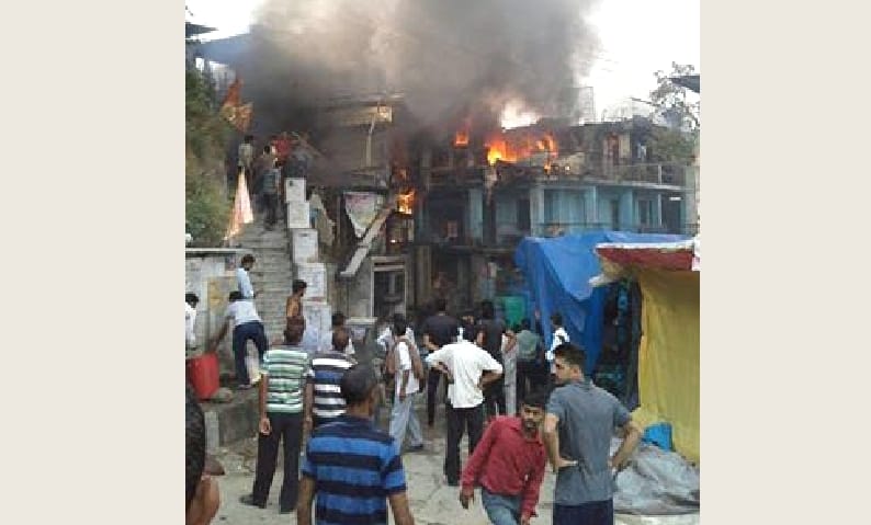 Fire in shops at Baba Balak Nath temple road hamirpur.