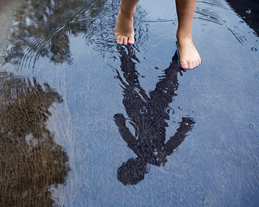 benefits of walking bare foot