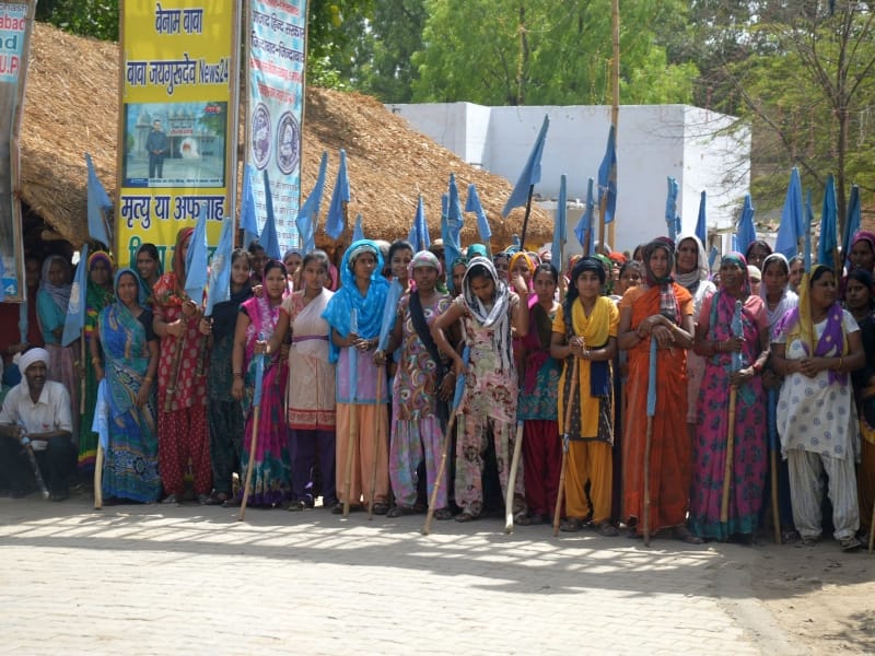 ladies are deployed to save jawahar bagh
