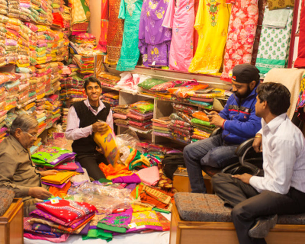 famous dialogue of shopkeepers to their customers