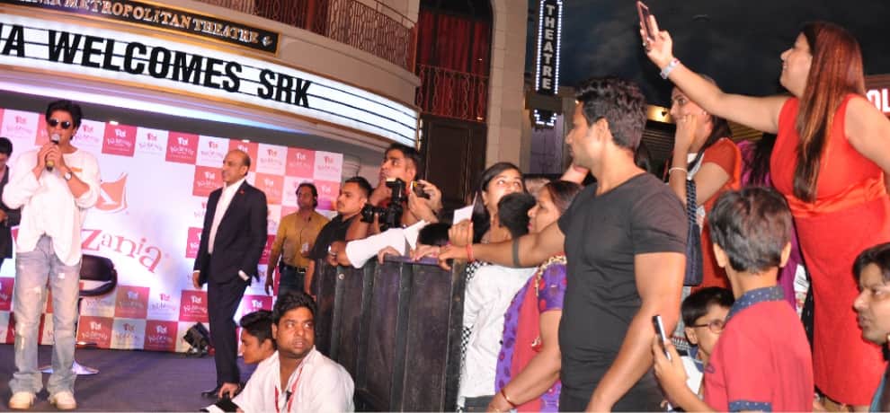 shahrukh attends kidzania event in noida