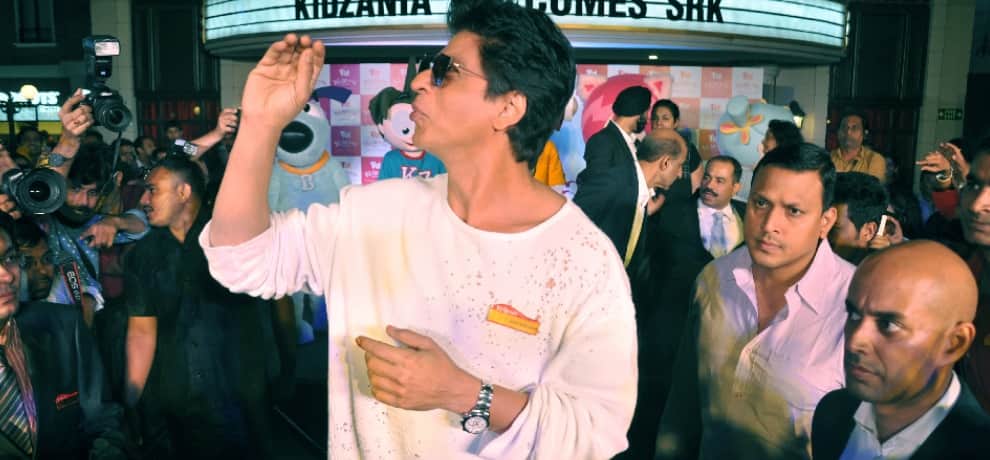 shahrukh attends kidzania event in noida