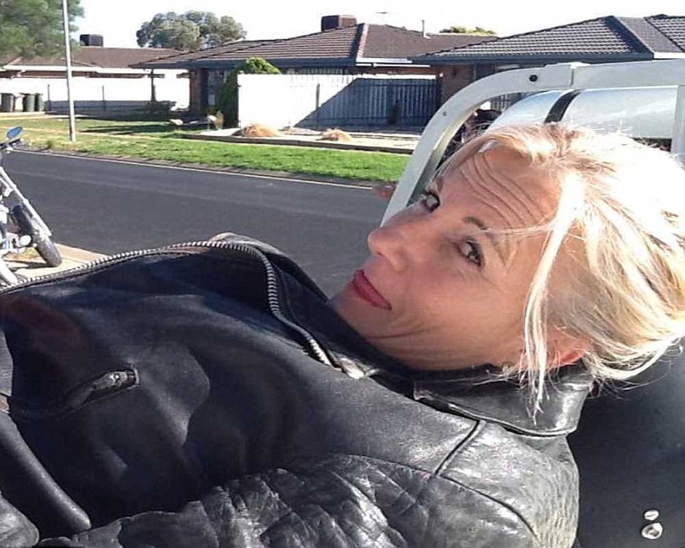 Kangaroo damages Australian woman's implanted breasts