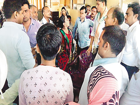 Stuck in the consumer rupee chit fund company