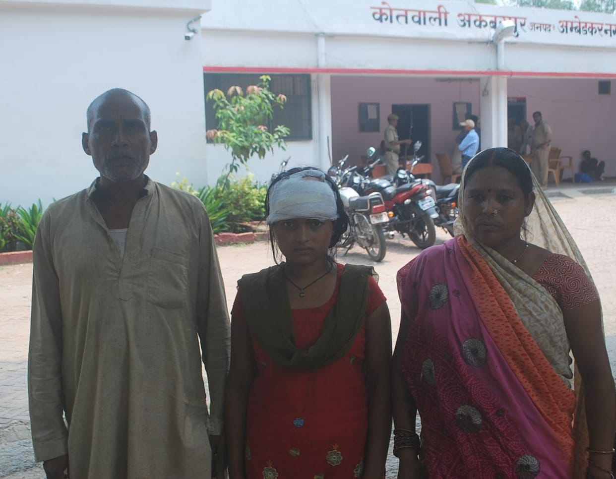 three injured in children's dispute