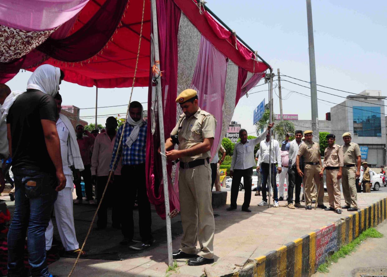 rohtak, health minister, pgi anil vij, electric worker, haryana rohtak