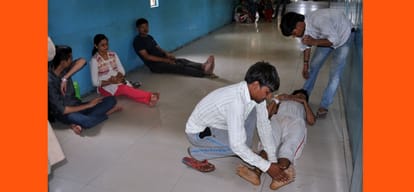 The mismanagement of the boosts patients' pain and helplessness