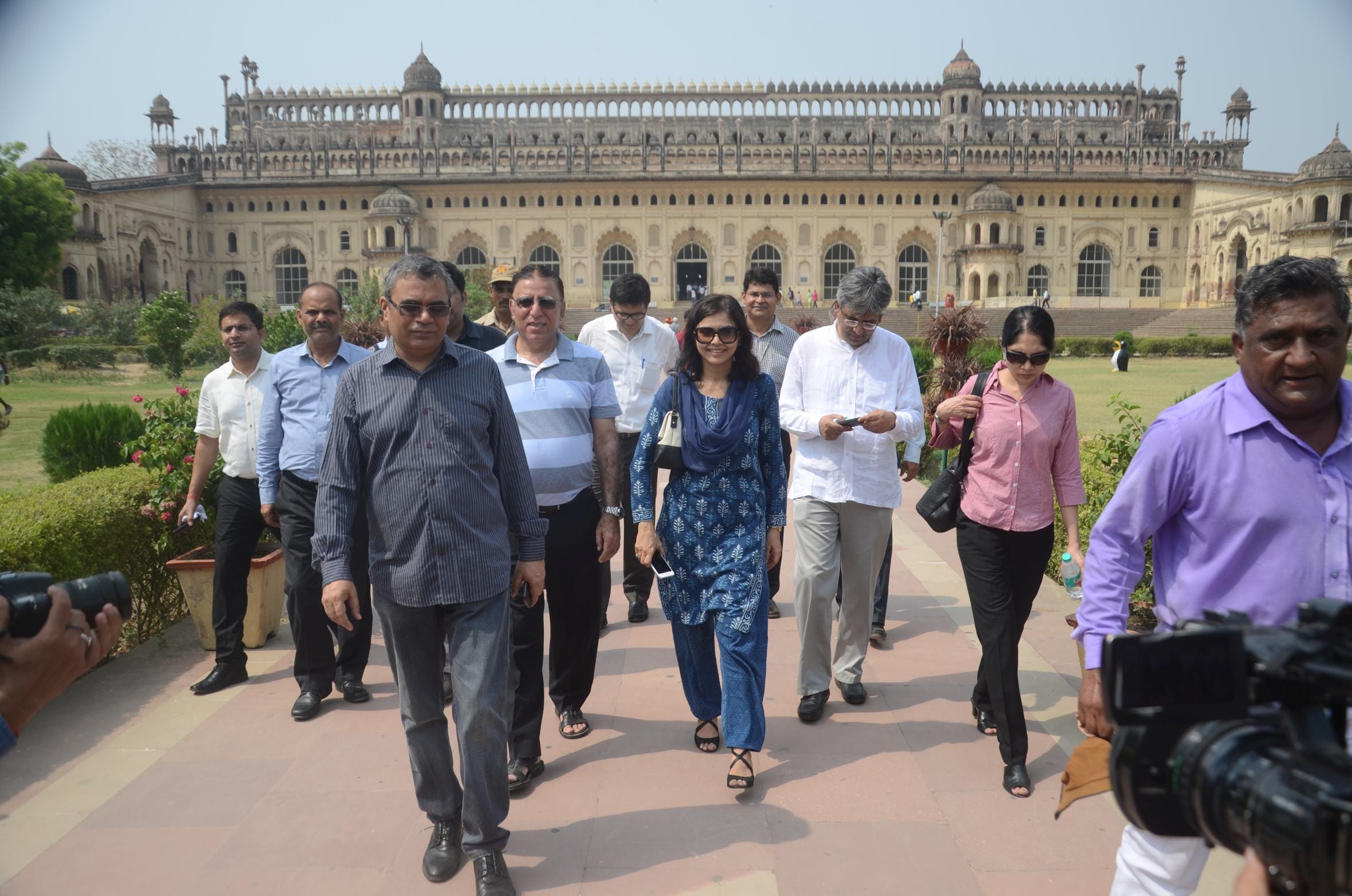 ambassador visit to lucknow imambara
