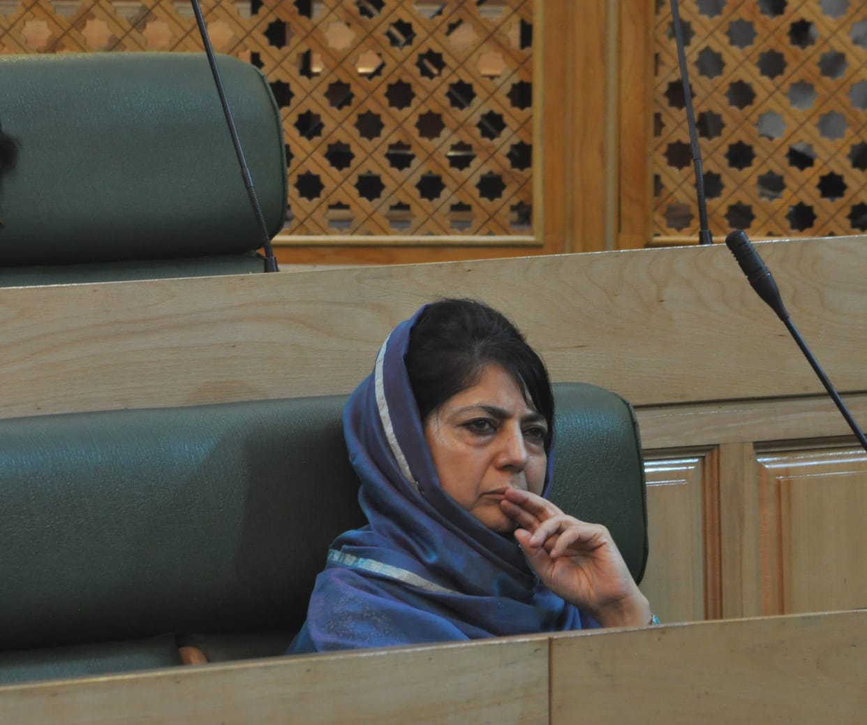mehbooba mufti requested to postpone elections in Anantnag