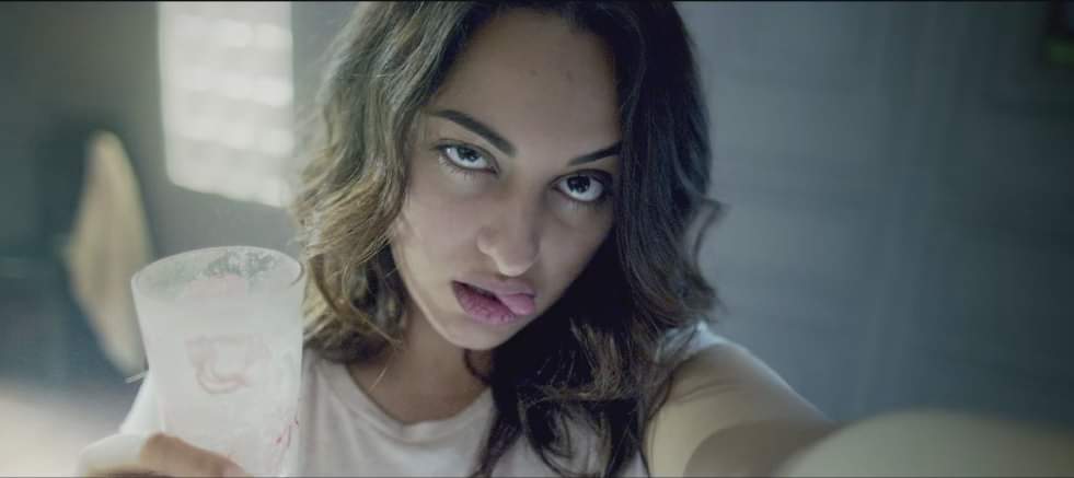 नूर फिल्म का टीज़र रिलीज़