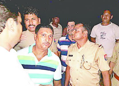 BKU activists detained keeper