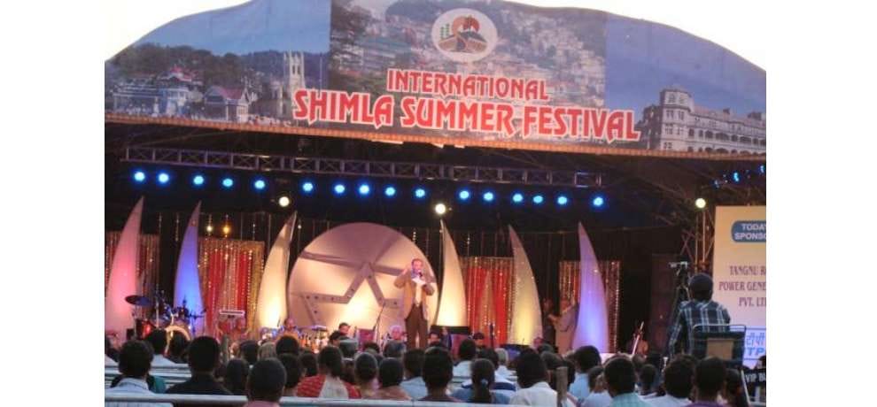 nooran sisters and arshpreet kaur performace in summer festival