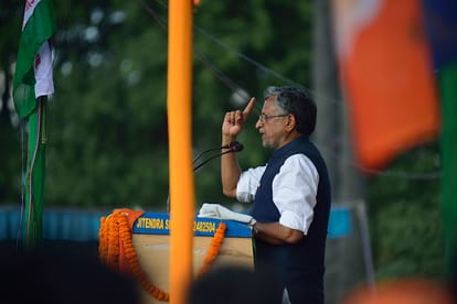 Clash between narendra modi and sushil modi