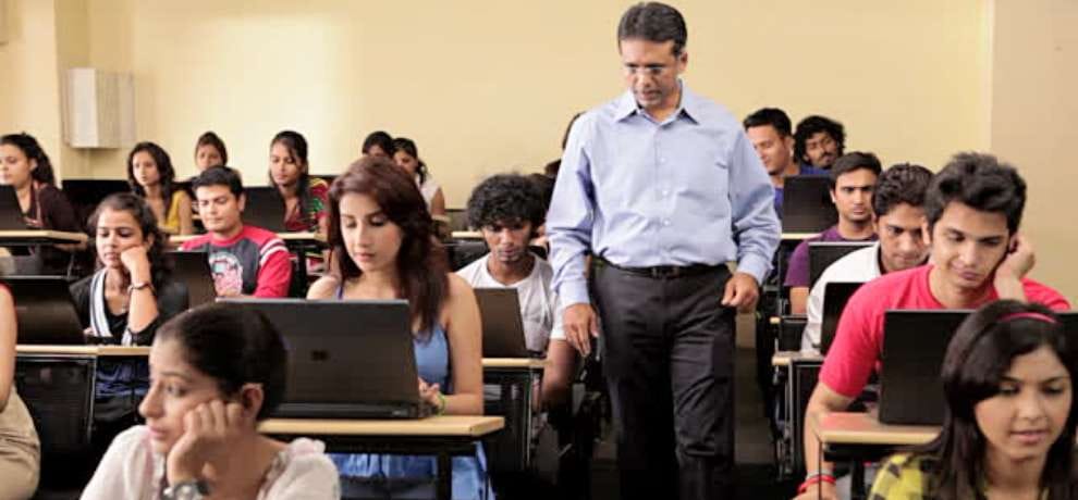 teachers recruitment in hpu university college business studies.