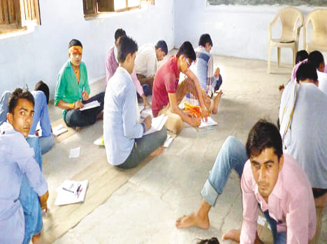 Professor of Sanskrit and classical exam andhergardi