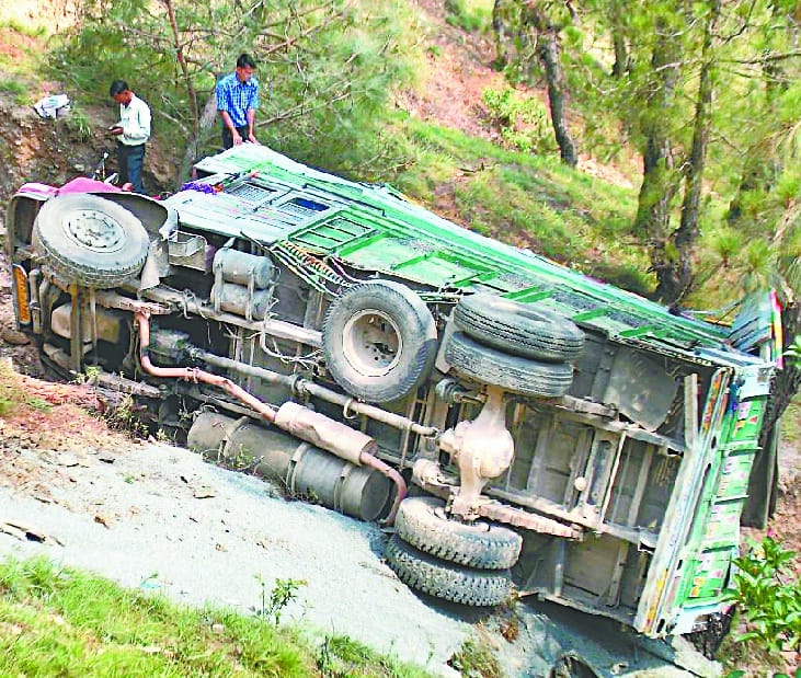 one dead in accident in kathua