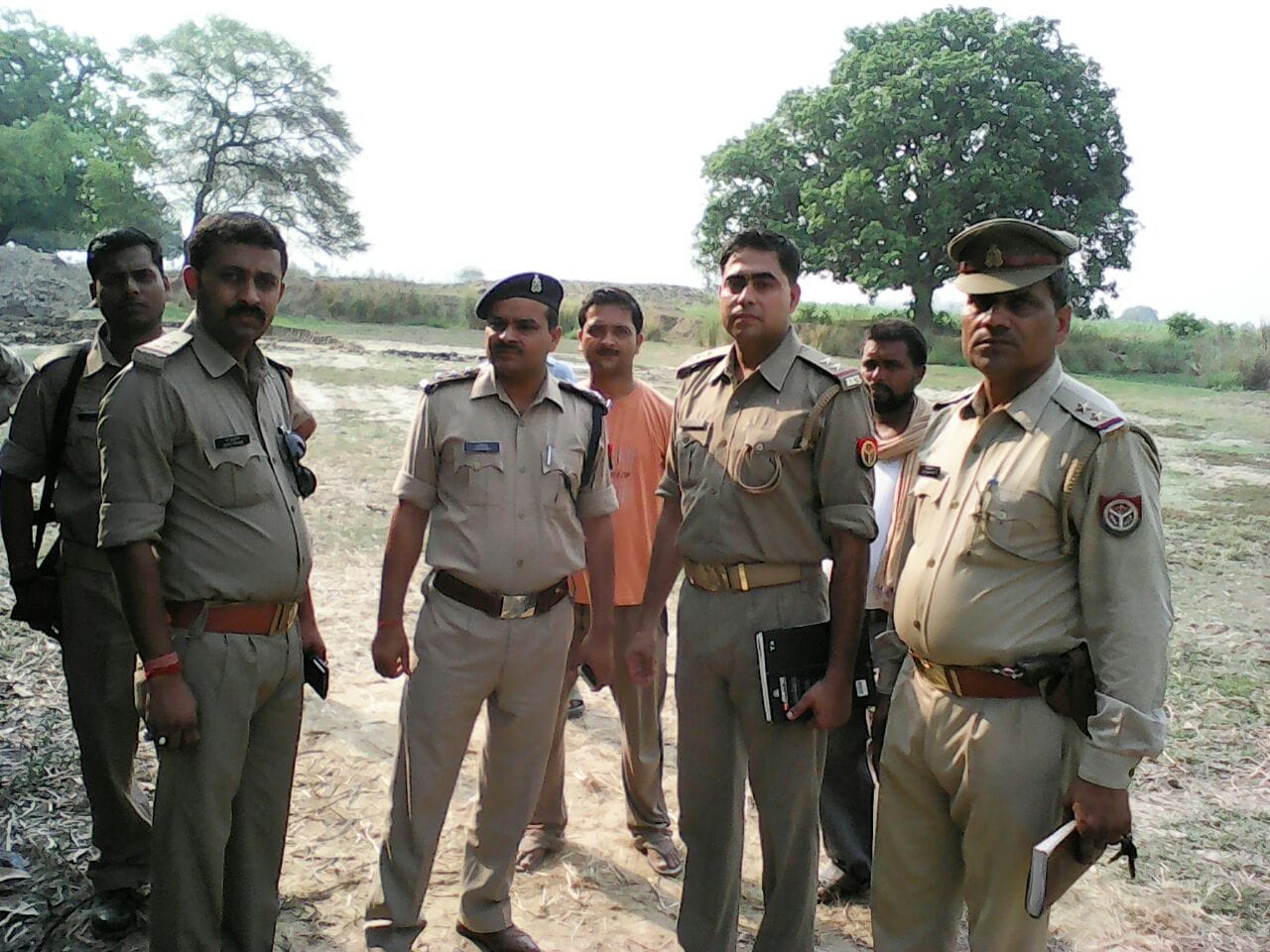 man crushed to death by JCB in ambedkar nagar