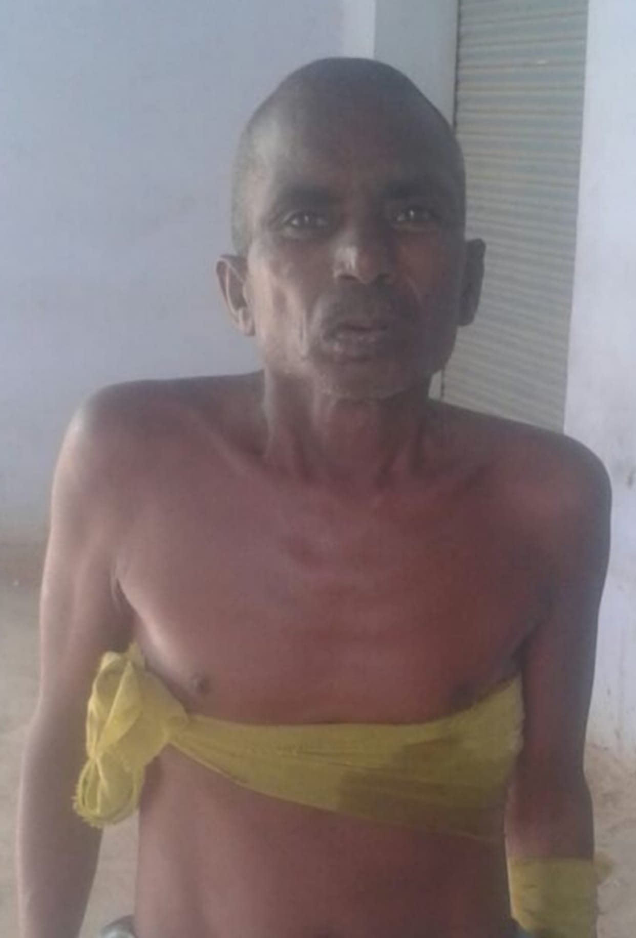 Animal smugglers attacked villagers stones