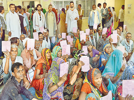 DM asking villagers drought relief package