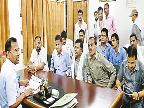 Ambedkar statue sought in 24 hours