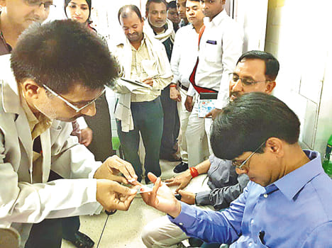 Polls open in surprise visits to the district hospital