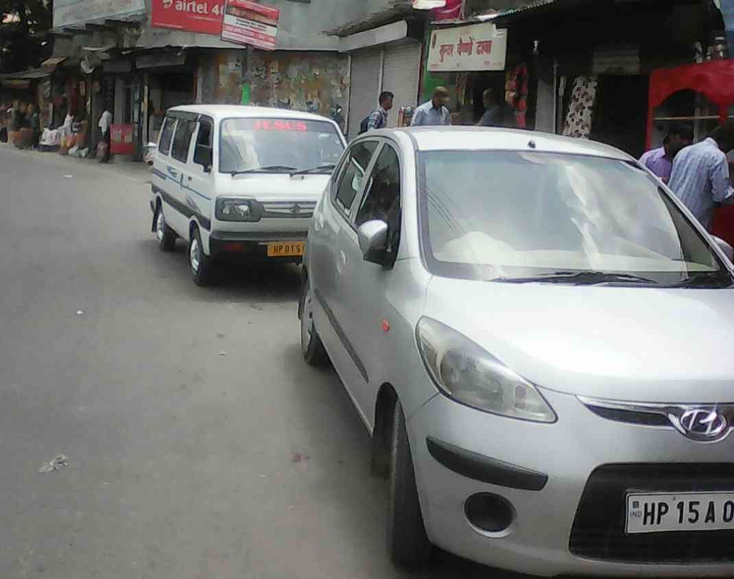 traffic jam on NH-22