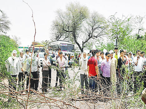 RS angry farmers from reaching into account not put the jam