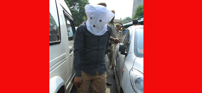 Kidney racket kingpin arrested, including a husband and wife also arrested three kidney donors