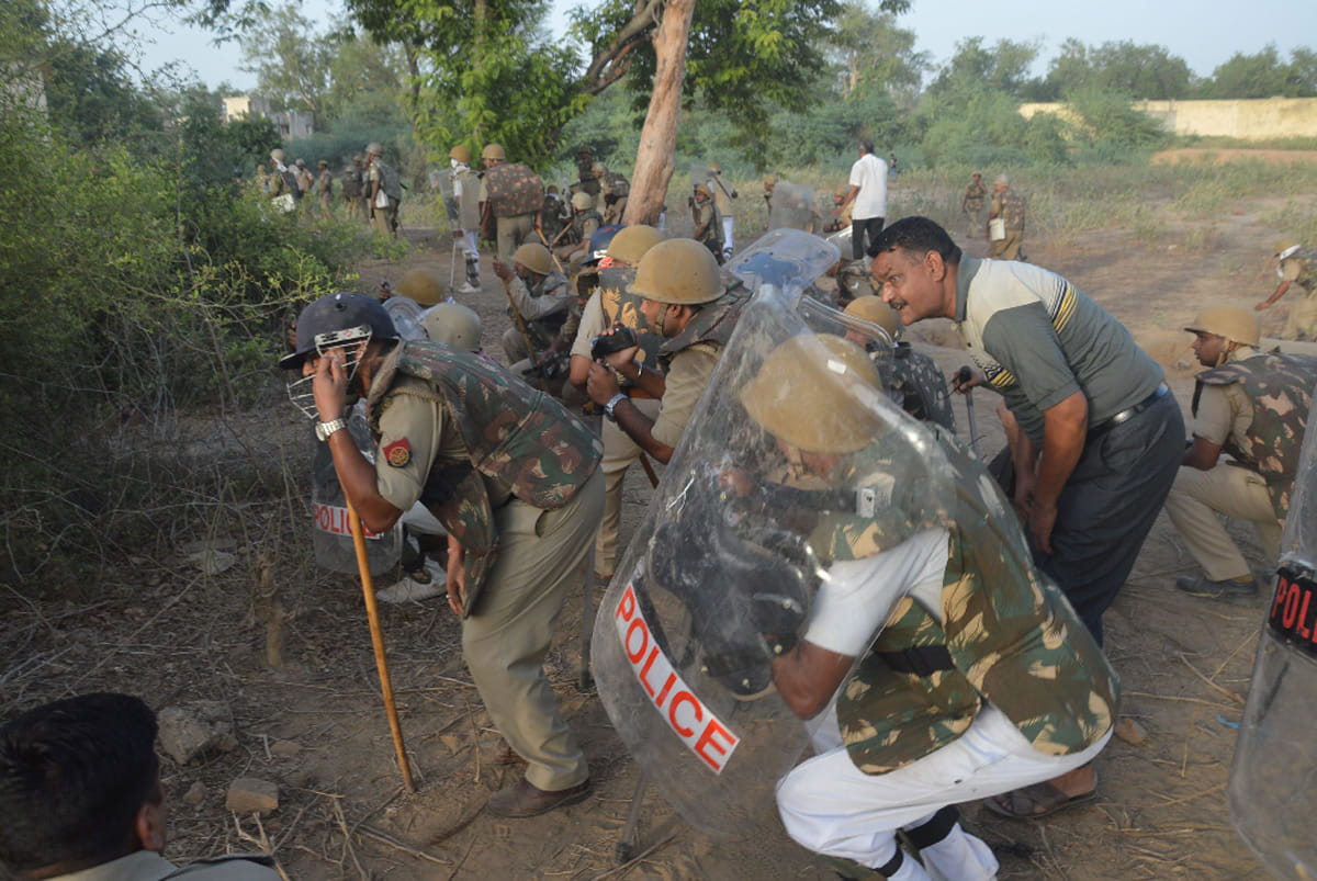 three mistakes of police leads to jawahar bagh firing