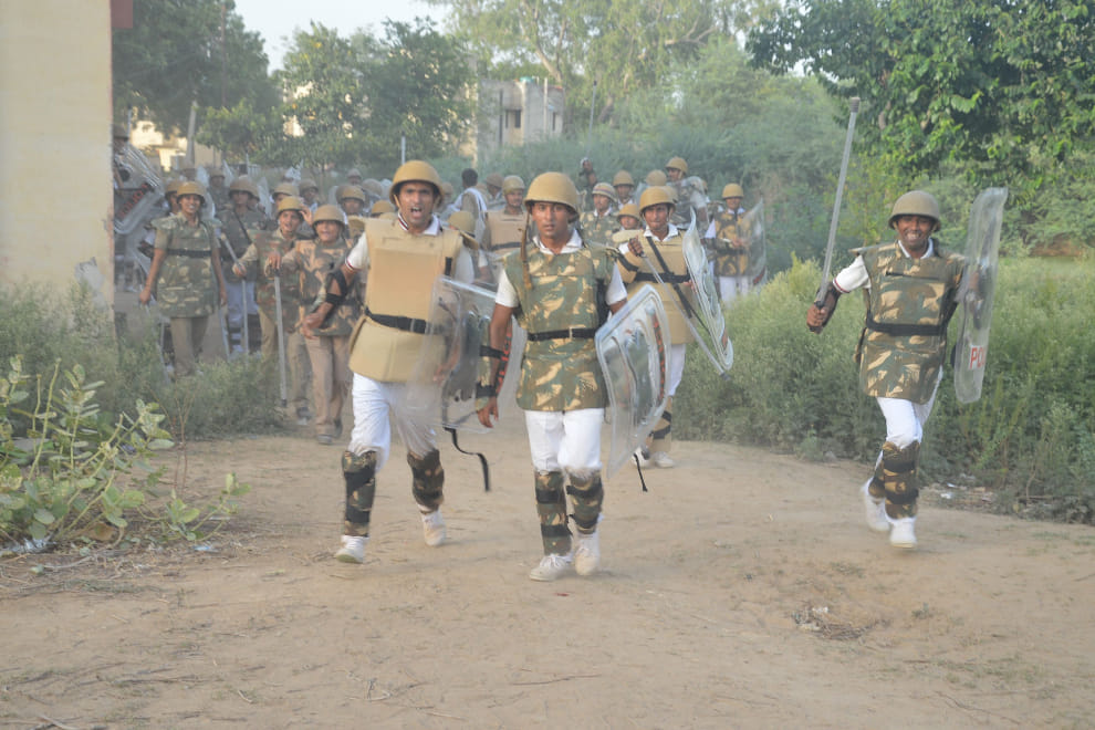 so santosh kumar yadav died in mathura violence
