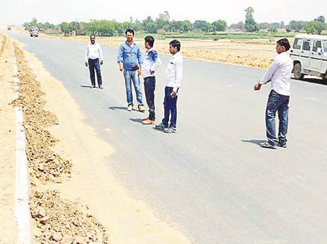 wehicle can run over genn express way from november