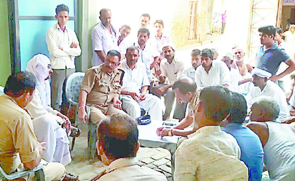 Businessman robbed of Rs 1.69 lakh
