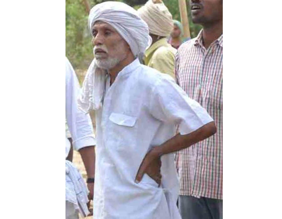 CM Akhilesh Yadav reached to SP Mukul's house, meet family members