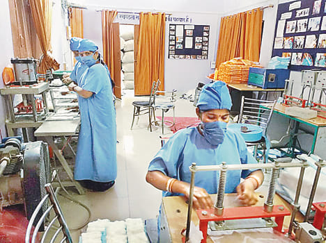 Srinagar napkin unit in the state topper