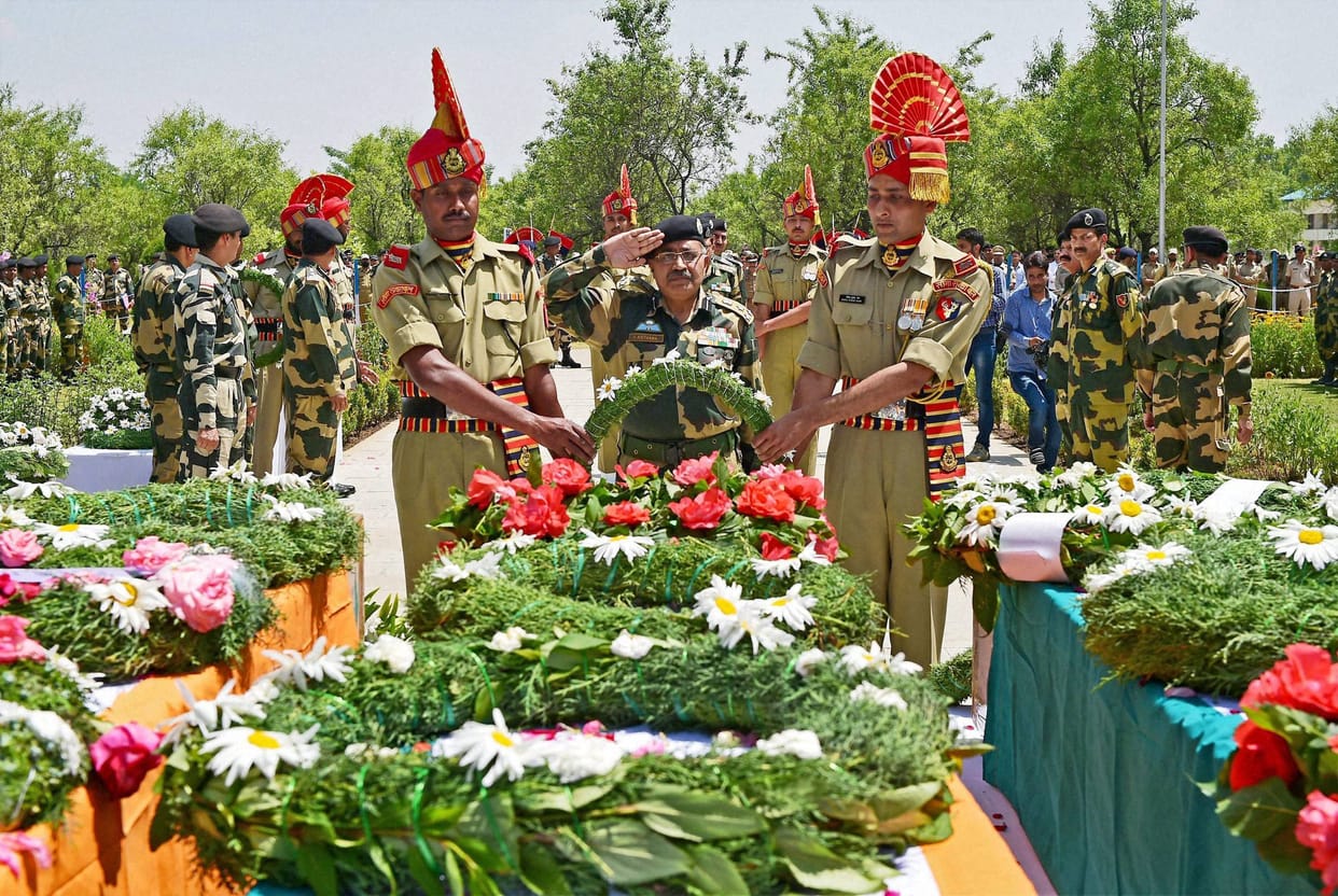 Mehbooba Mufti pay tribute to martyrs