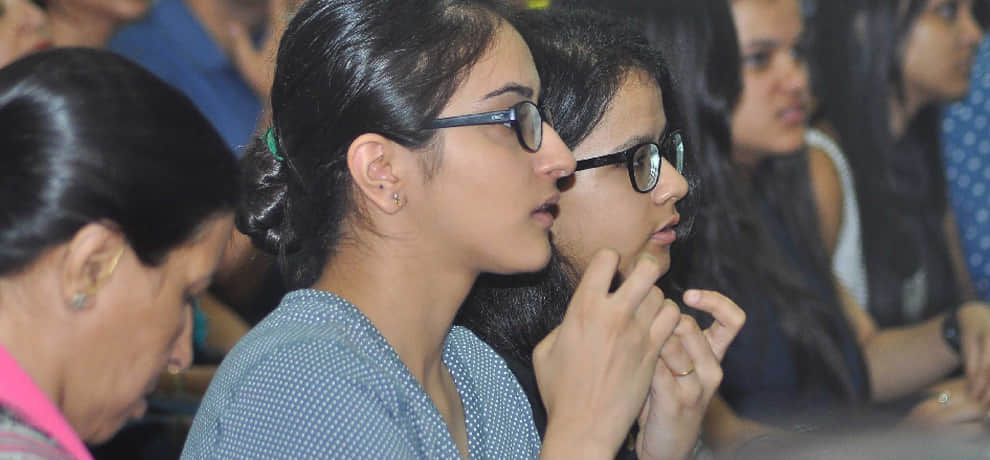 no discrimination in yogi adtiyanath mahayogi guru gorakhnath degree college