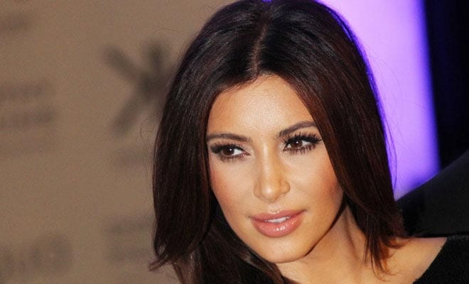 Kim kardashian flaunts her body again