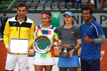 French Open Mixed Doubles Final on Friday Martina Hingis/Leander Paes beat 2-Sania Mirza/Ivan Dodig 