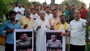 Mathura scandal tribute to martyred policemen